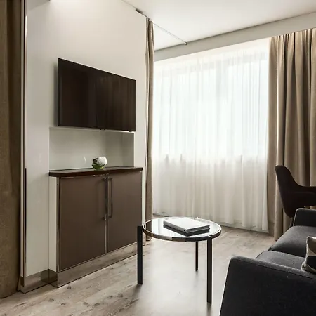 Hotel Ac Porte Maillot By Marriott