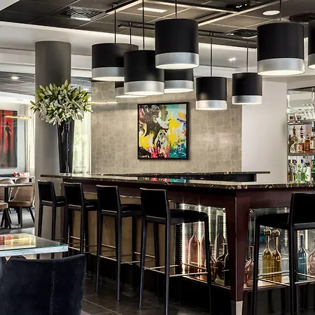 Ac Porte Maillot By Marriott Parigi