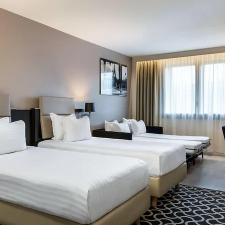 Ac Porte Maillot By Marriott Parigi