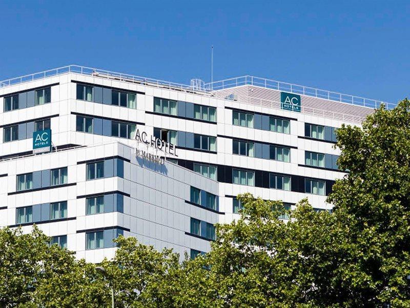 Hotel Ac Porte Maillot By Marriott Parigi