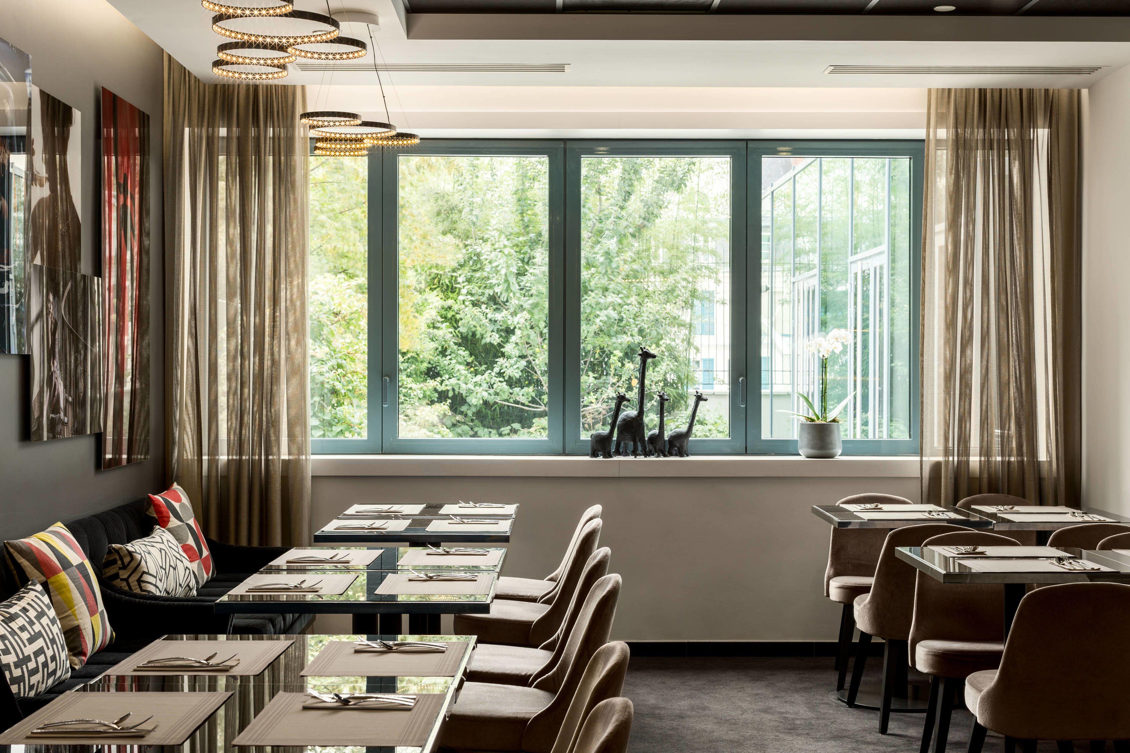 Ac Porte Maillot By Marriott Hotel 4*