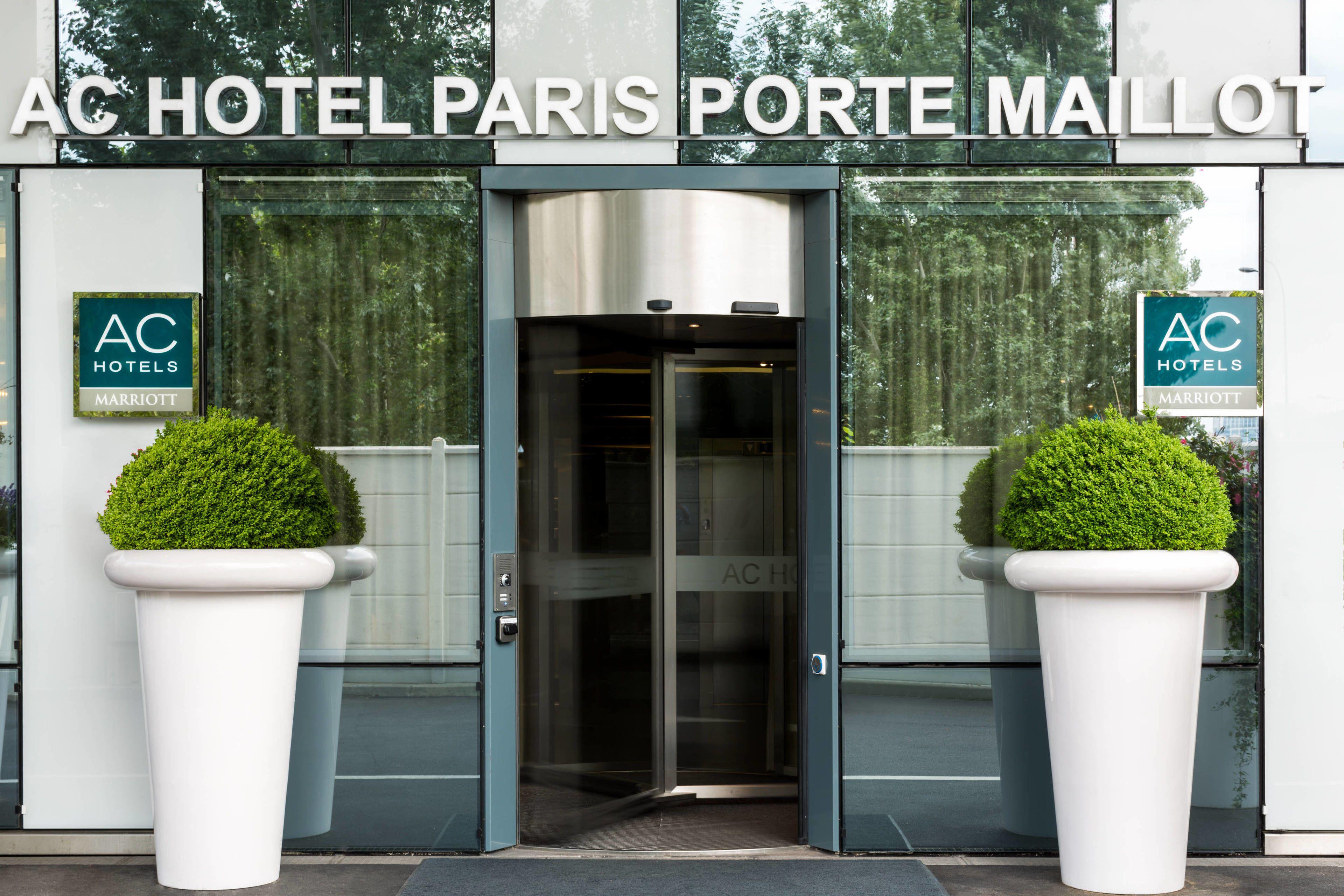 Ac Porte Maillot By Marriott Hotel