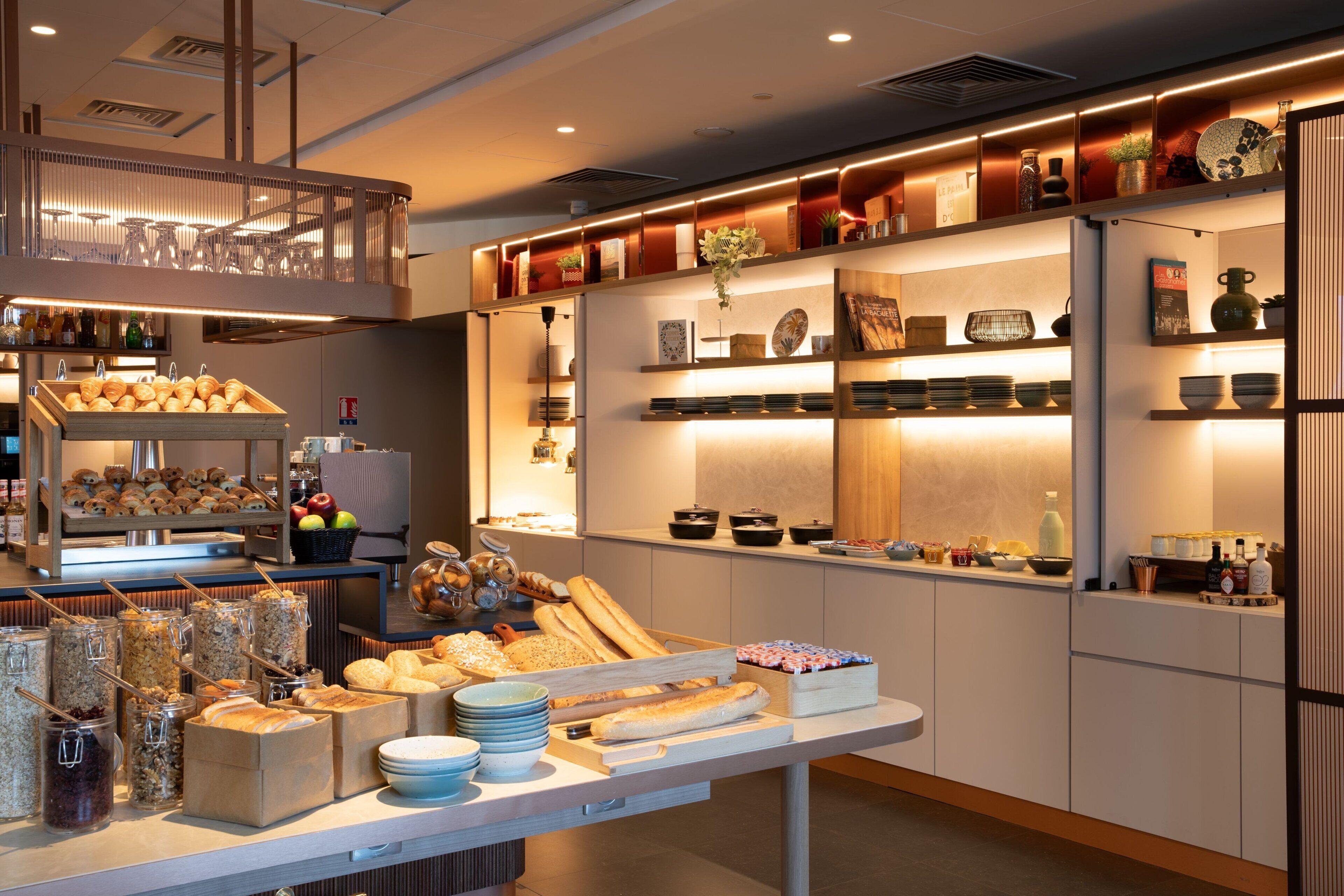 Ac Porte Maillot By Marriott