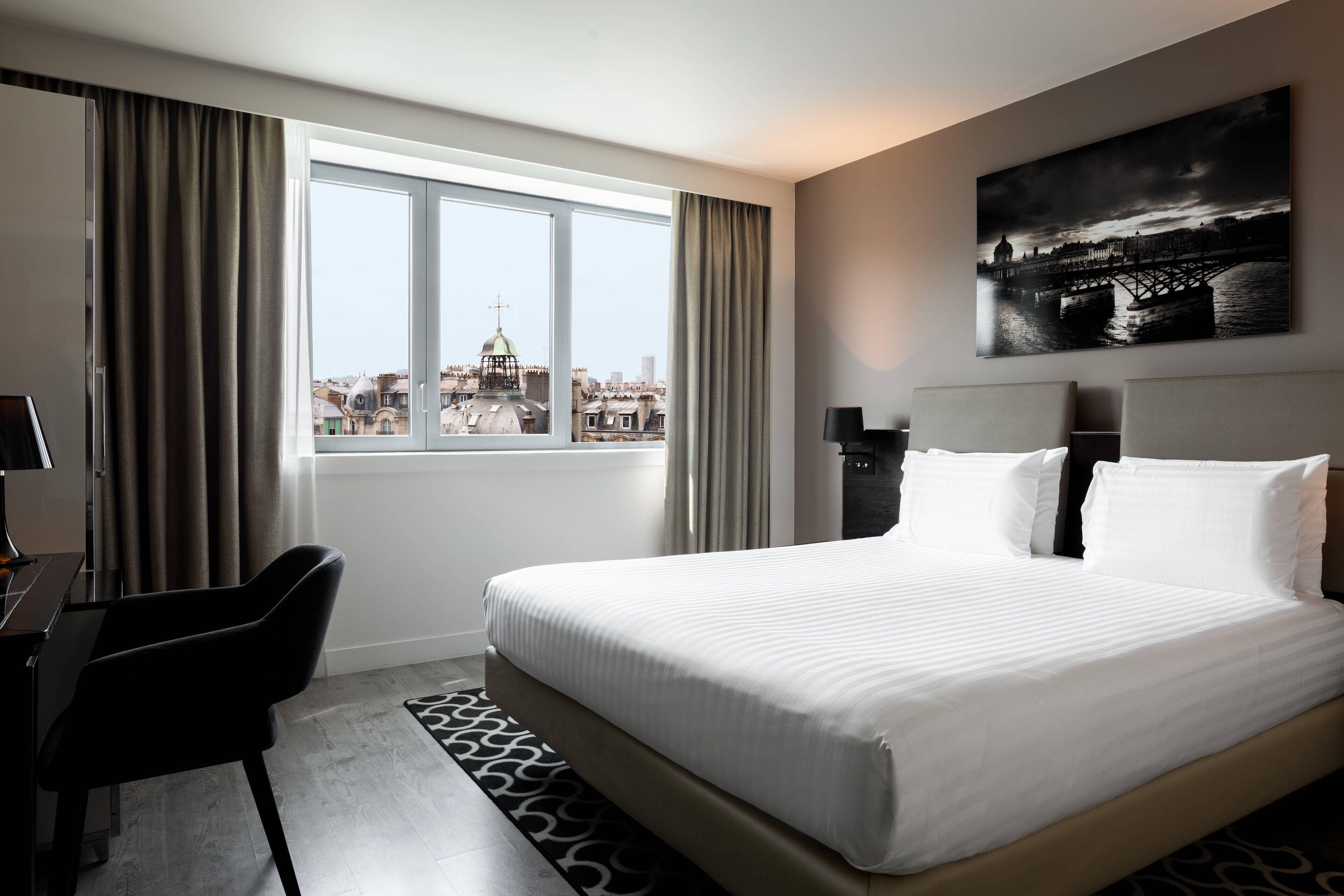 Ac Porte Maillot By Marriott Hotel