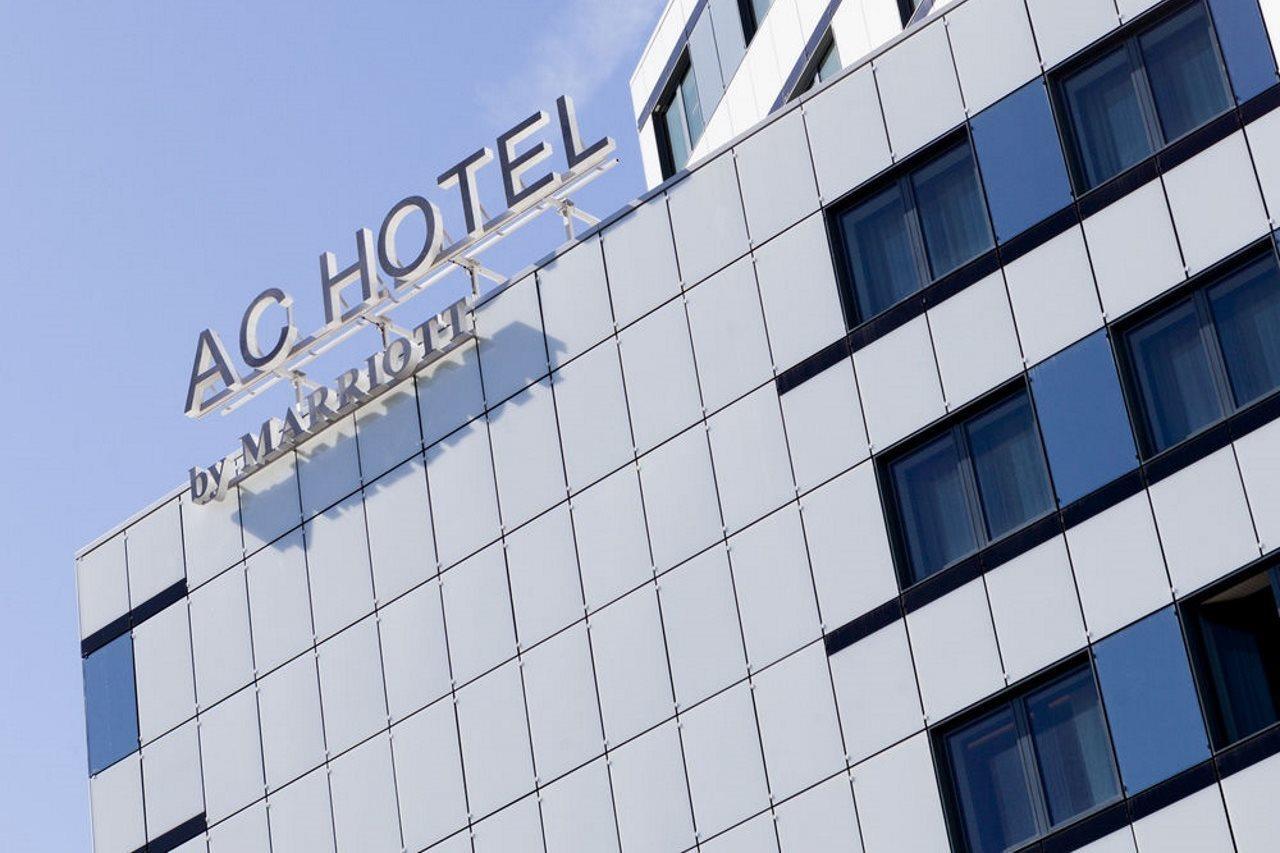 Hotel Ac Porte Maillot By Marriott Parigi