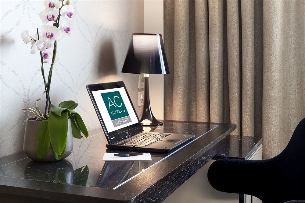 Ac Porte Maillot By Marriott Parigi
