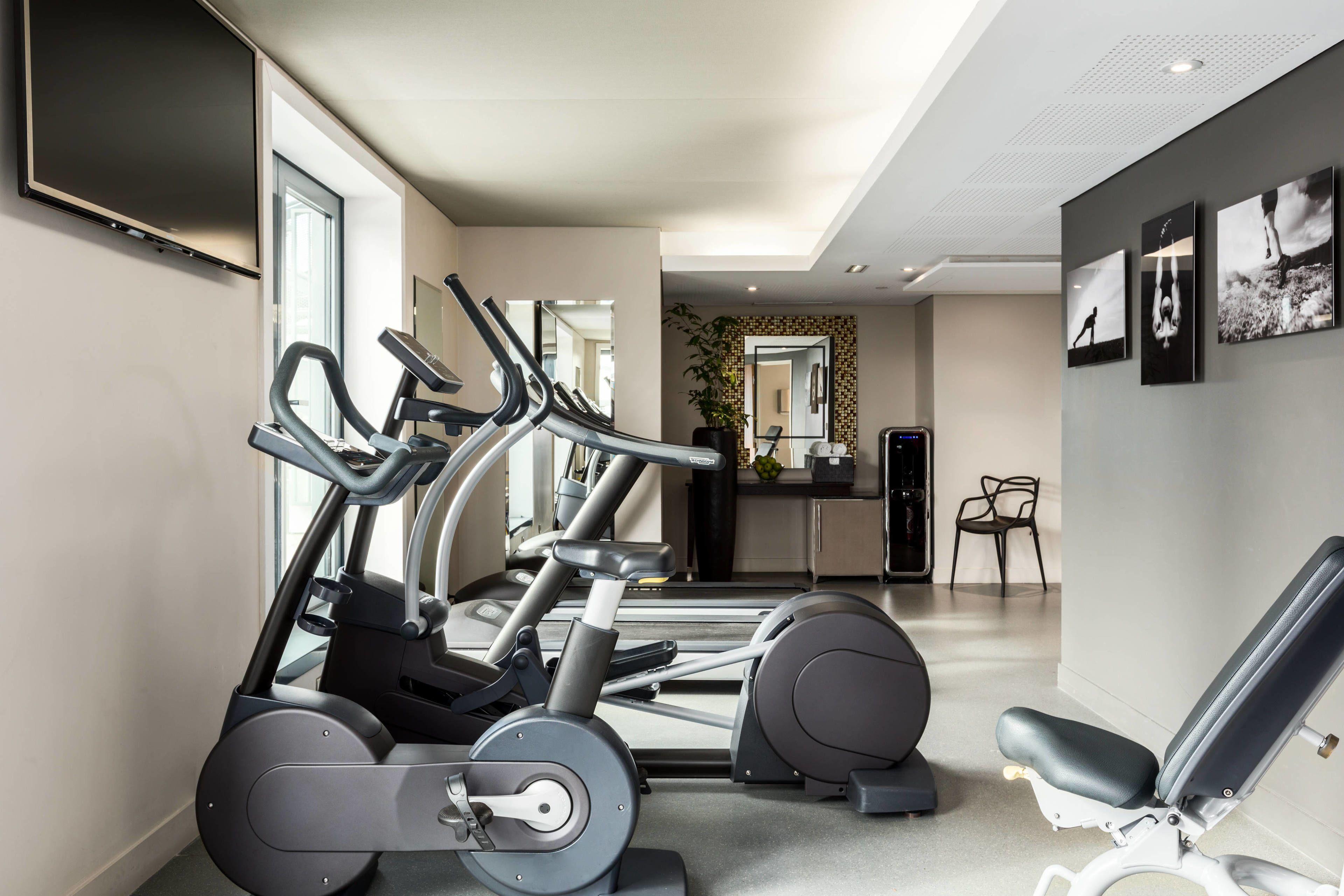 Hotel Ac Porte Maillot By Marriott